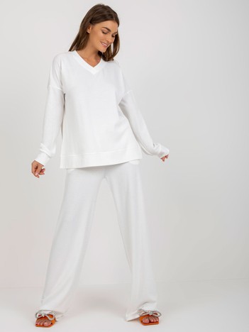 Ecru ribbed casual set with wide trousers