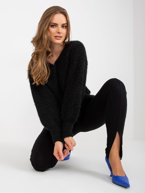 Black fluffy classic sweater with wide sleeves OCH BELLA 