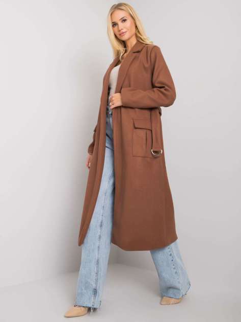 Brown coat with Maxe belt
